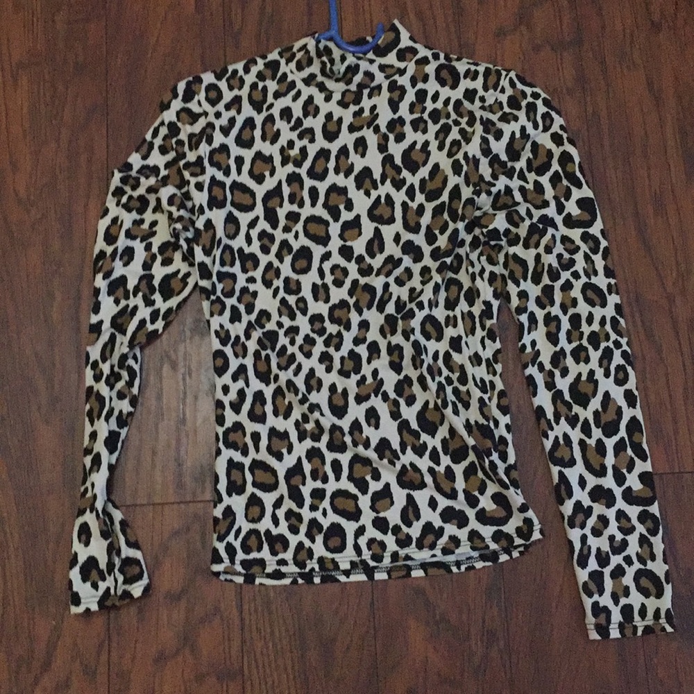 Longs leave shirt